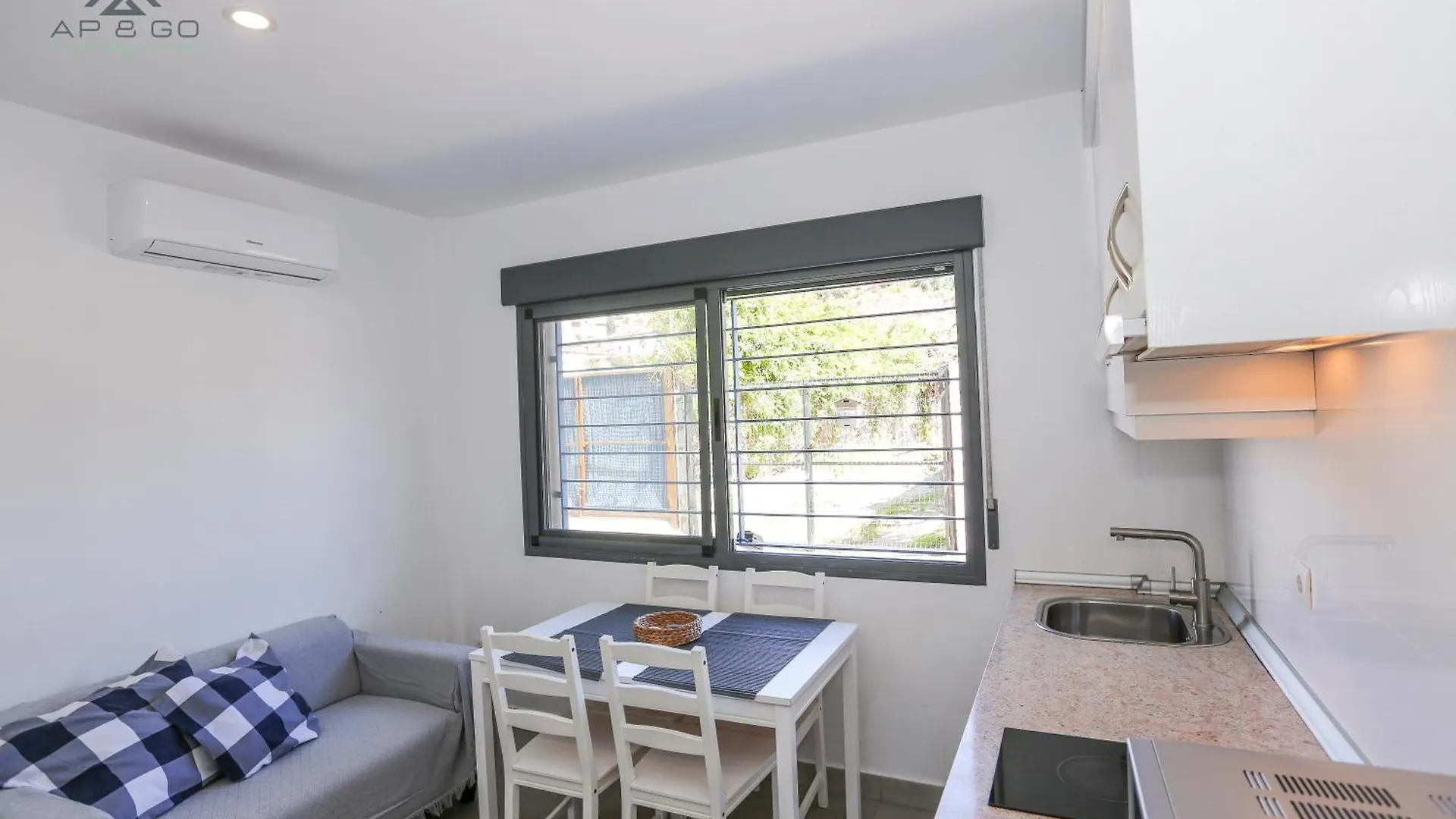 Apartment House Beach Park La Herradura  Spain
