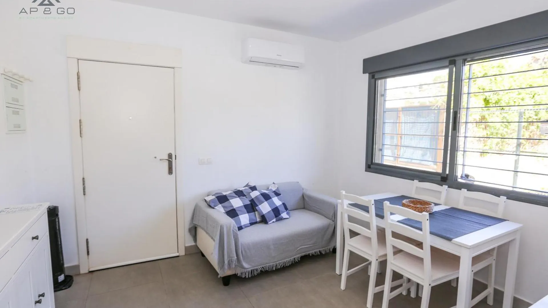 Apartment House Beach Park La Herradura